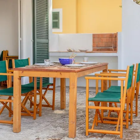 6 Holiday home *